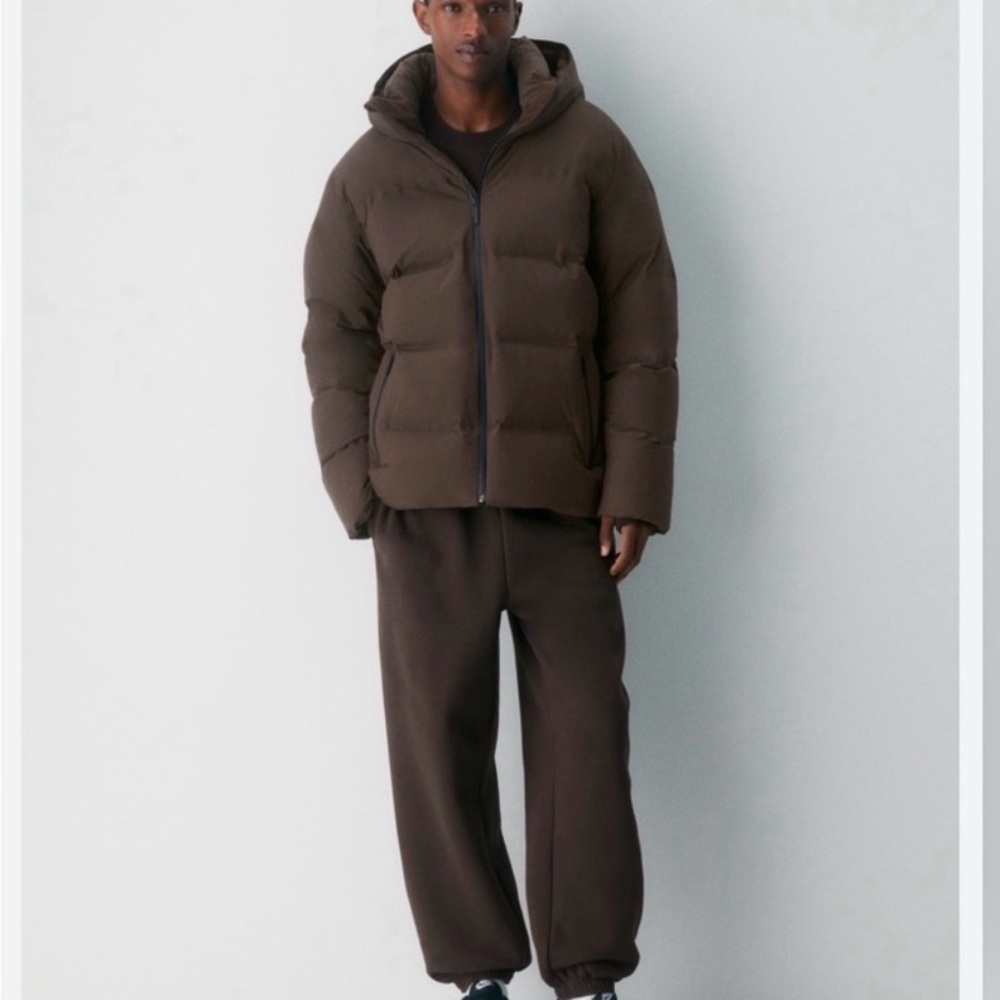 Aritzia Men's Deep Brown Puffer Jacket